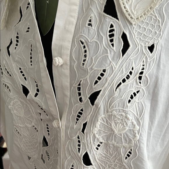 FARM Rio White Embroidered Blouse - Picture 3 of 6